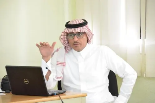 تحسين ممارسات معلمي لغتي بالقطيف
