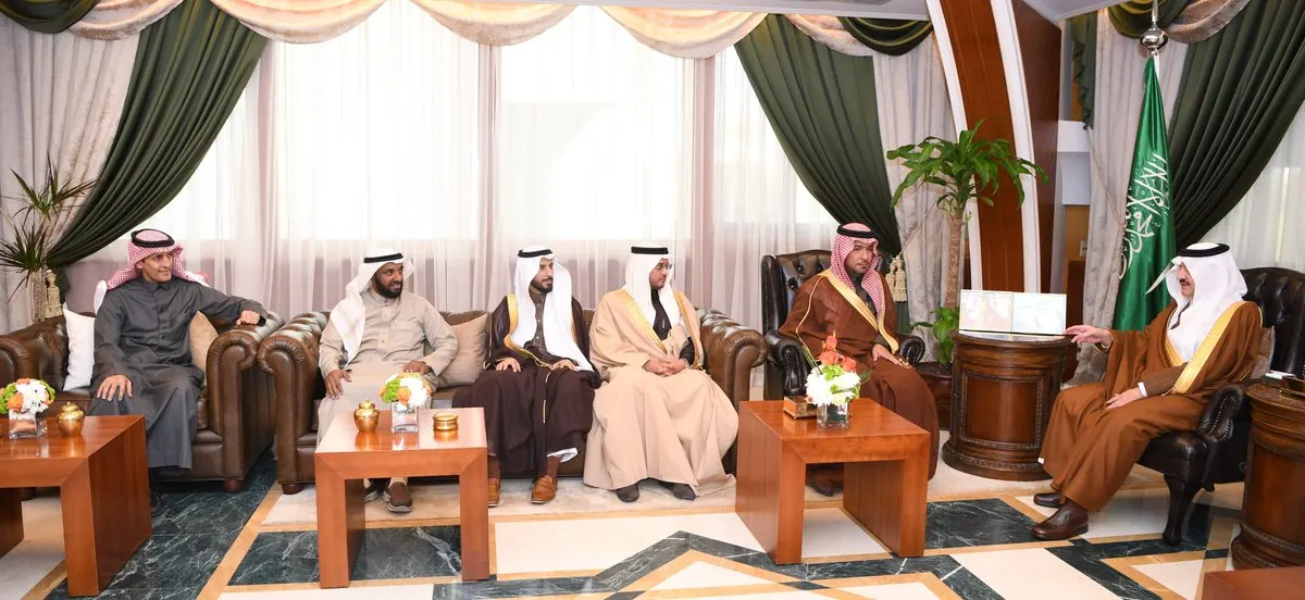 أمير الشرقية يبحث تحديات برامج الإسكان في القطيف والدمام والأحساء