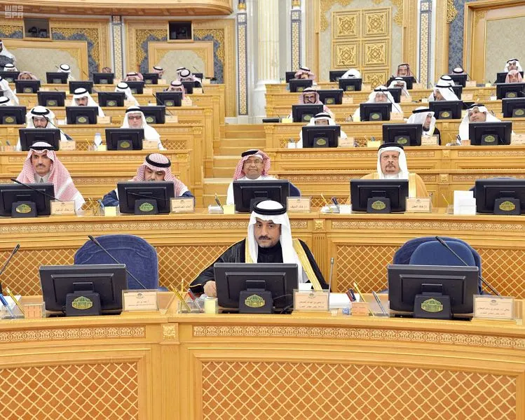 نقل مسؤولية محطات الوقود على الطرق السريعة خارج المدن إلى "النقل" “الشورى” يطالب “الاتصالات” بسرعة تقديم خدمات الأقمار الصناعية