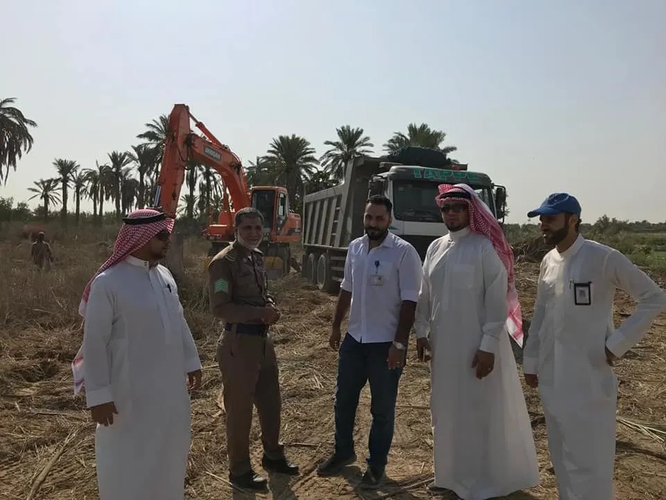 حملة تنظيف في مزارع القطيف