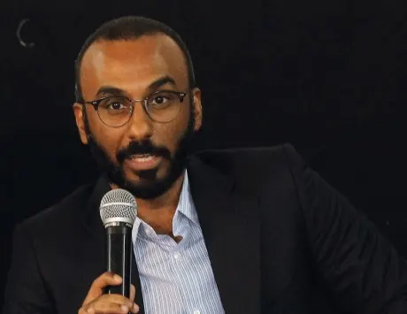 “بيت السرد” يقرأ ويُحَكِّم روايات “بوكر” العربية 2019.. ويبدأ بـ “بريد الليل”