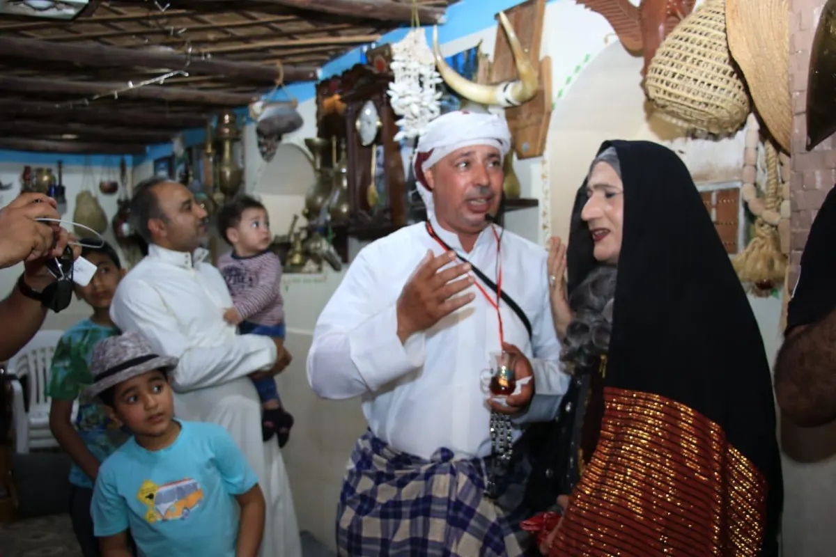 “مريم نور” تُثير الجدل في القطيف.. والجصّاص يلتزم الصمت…!