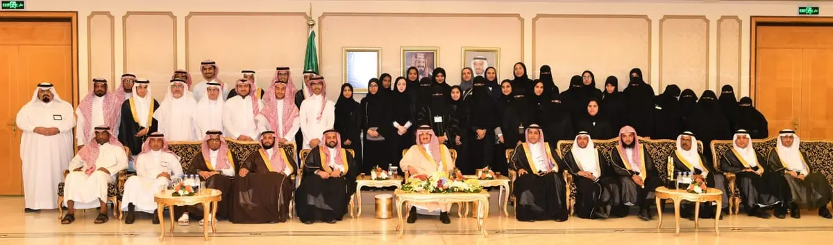 بينهم ثلاث من القطيف.. أمير الشرقية يستقبل الطلاب الفائزين في “تميز” و “إبداع”