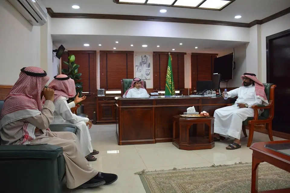 بعد شهر من قرار تعيينه.. الحسينيّ يباشر عمله اليوم في بلدية القطيف
