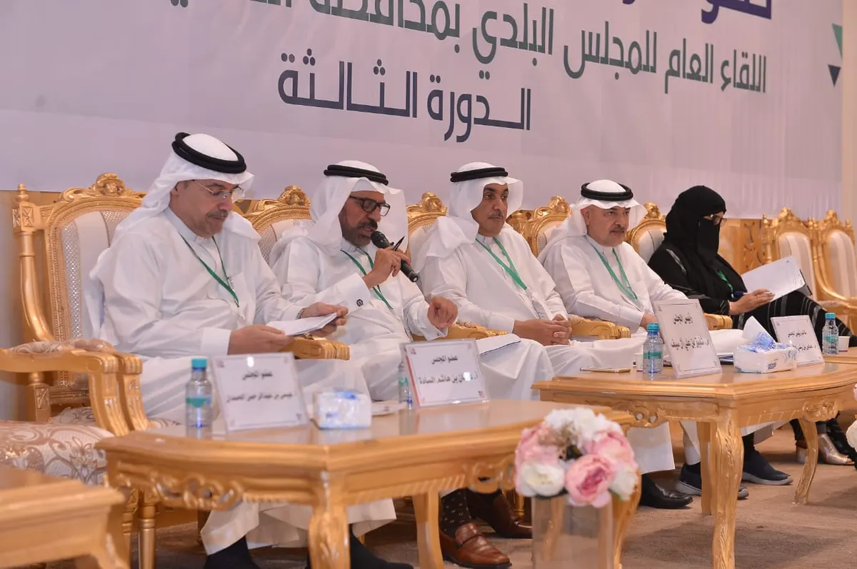 الدور الثالث استهلك ثلاث دورات.. وأمين الشرقية قدم وعداً جديداً بلدي القطيف لم يكن في أسعد لياليه.. البارحة