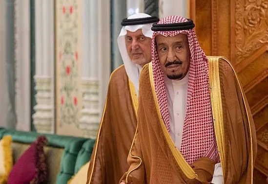 خادم الحرمين يقضي العشر الأواخر من رمضان بجوار بيت الله الحرام