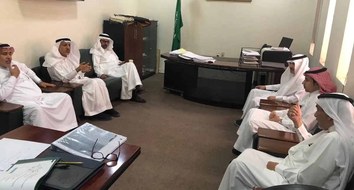 تغريدة بعد منتصف الليل.. خطوة جديدة لتحويل بلدية القطيف إلى “أمانة”
