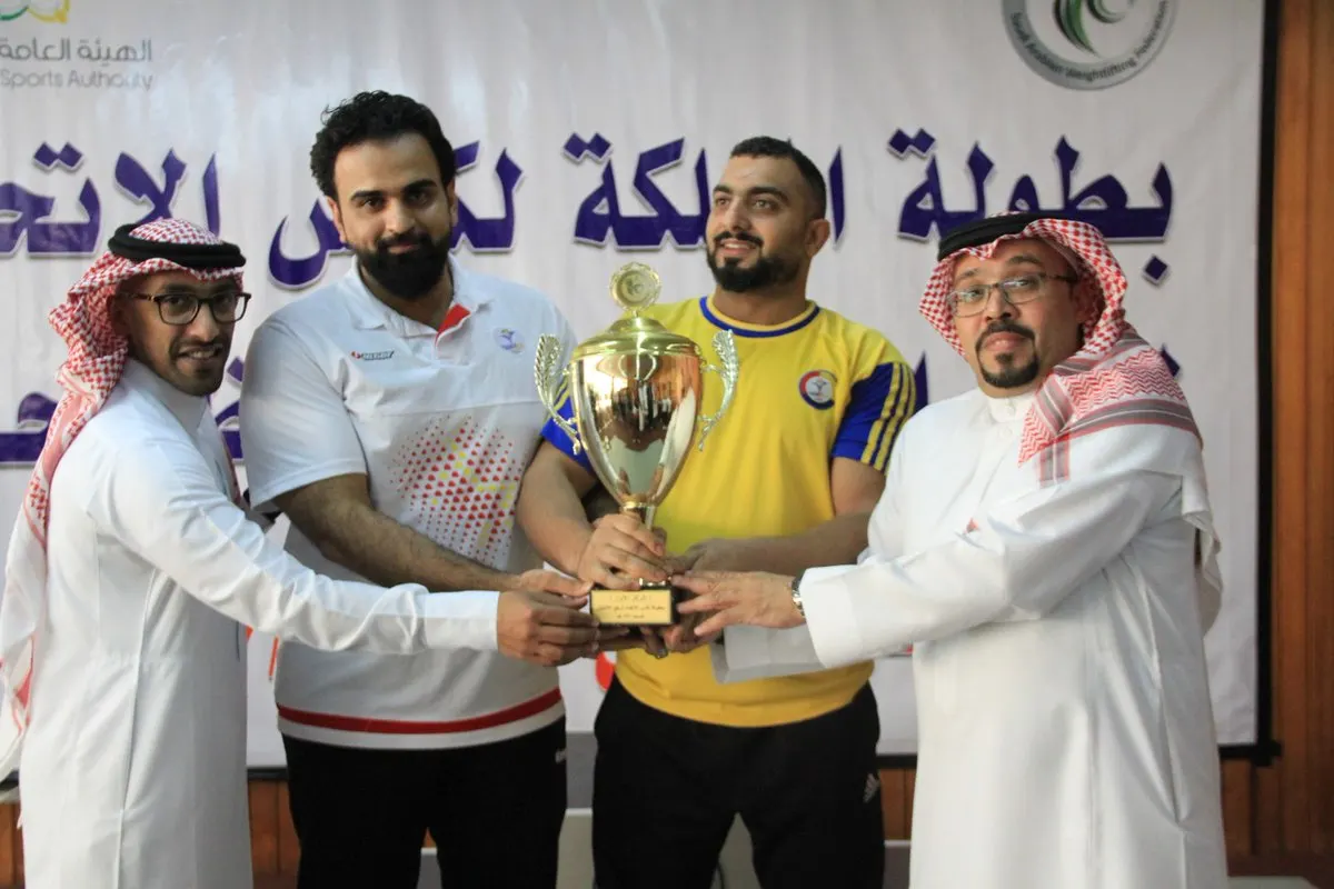 [صور] 3 من أندية القطيف تستحوذ على بطولة رفع الأثقال