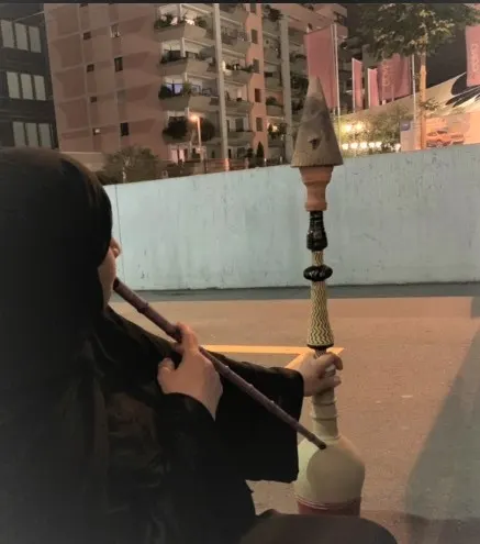 “قَدُوْ” صفواني “يكركر” في جبال “الألب” و “يسيح” في أوروبّا..!