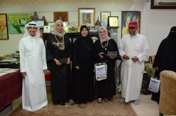 الضامن يستقبل بحرينيين وكويتيين بعروس ومتحف