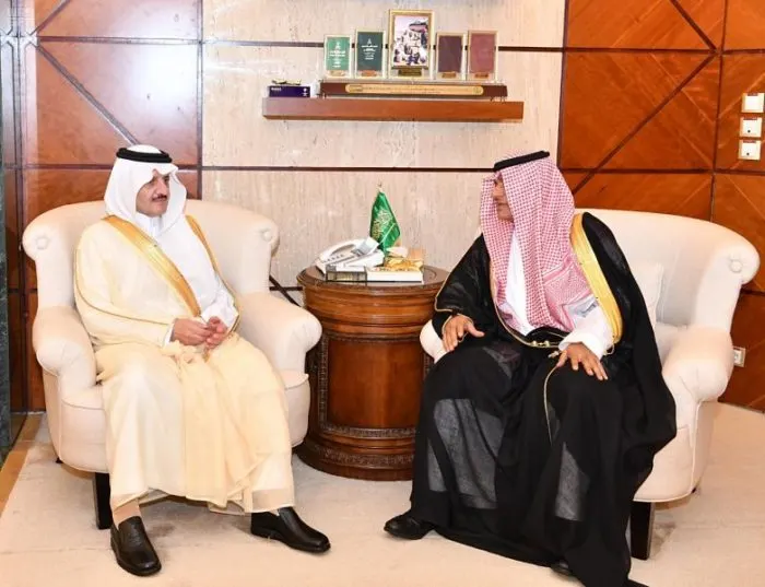 أمير الشرقية يشدد على تطوير العنصر البشري بالموانئ والاستفادة من الخبرات الوطنية