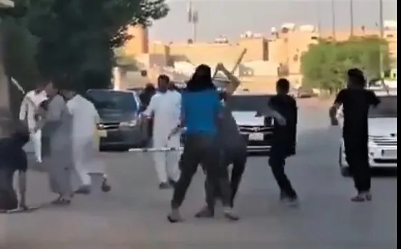الرياض.. خلافات سابقة تُوقع 12 سوريّاً في مشاجرة جماعية
