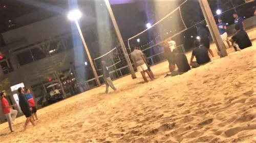 [صور] شرف الهاشم.. من نخيل “الجارودية” إلى بحيرة كليفلاند