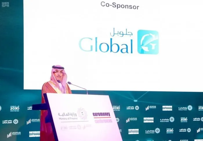 وزير المالية: 5.7 مليار ريال عجز في ميزانية النصف الأول من 2019
