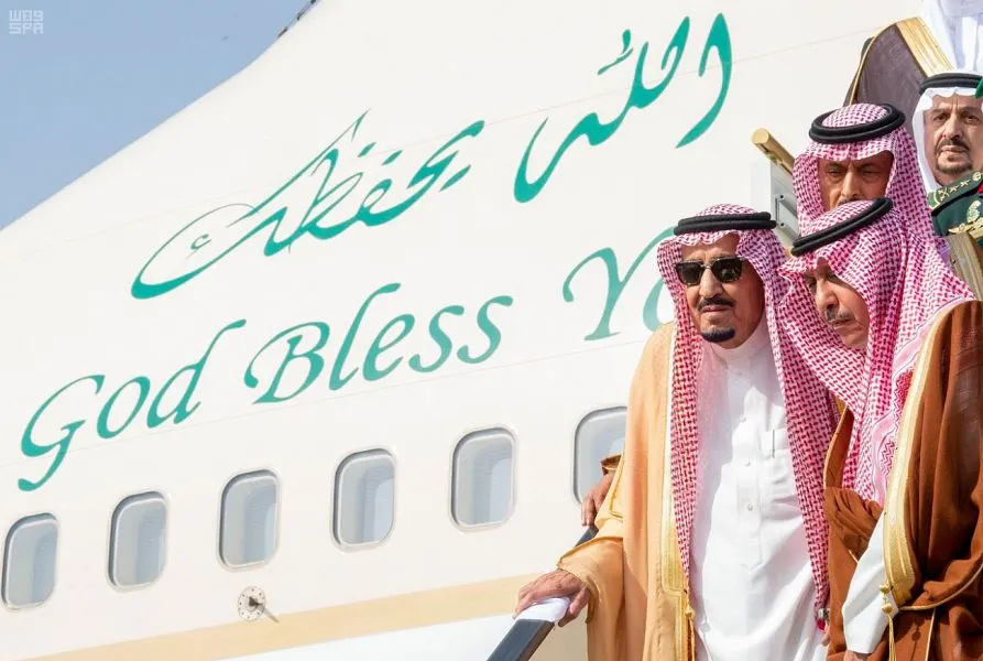 الملك يعود إلى العاصمة
