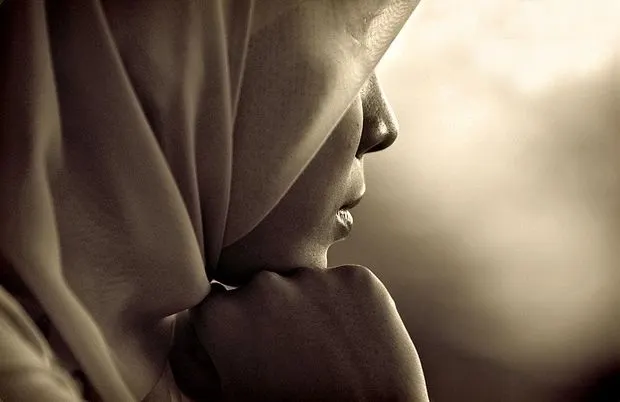 مشاعر أنثى
