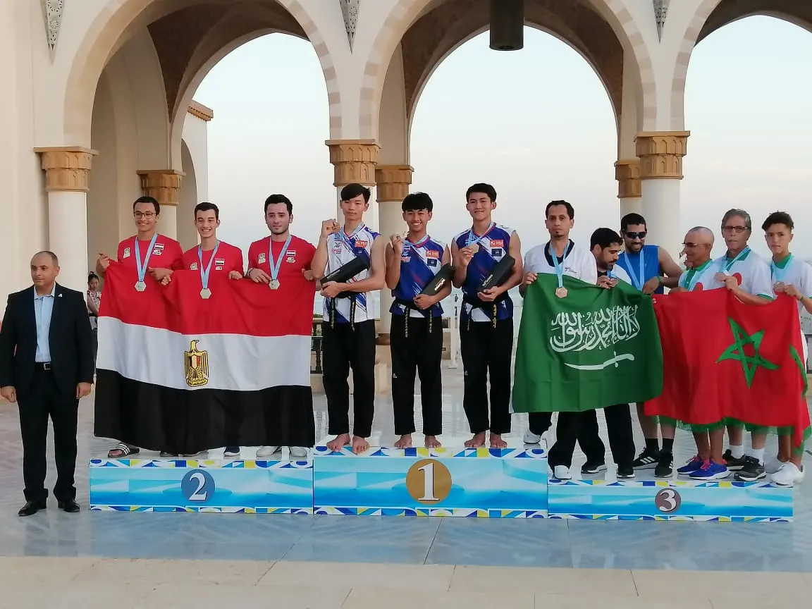 العباس وأبو الرحي والمدلّي يرفعون الراية الخضراء أبطالاً للعالم في التايكواندو الشاطئية