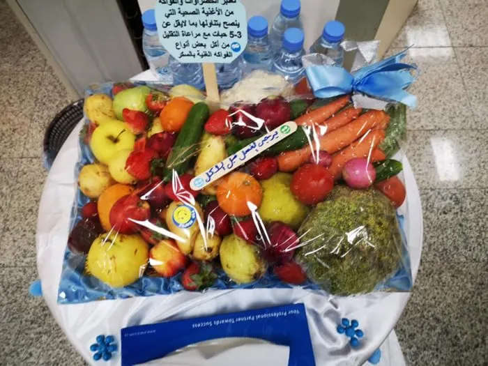 في يوم السكّري.. الأطفال يتجاهلون الفاكهة الصحية ويتناولون الحلْوَيات الضارة