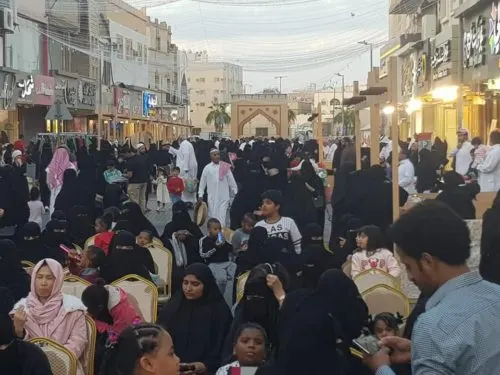 بالإعلام الملآن.. “سوق الحب” يحصل على الاعتراف الرسمي لأول مرة في تاريخه