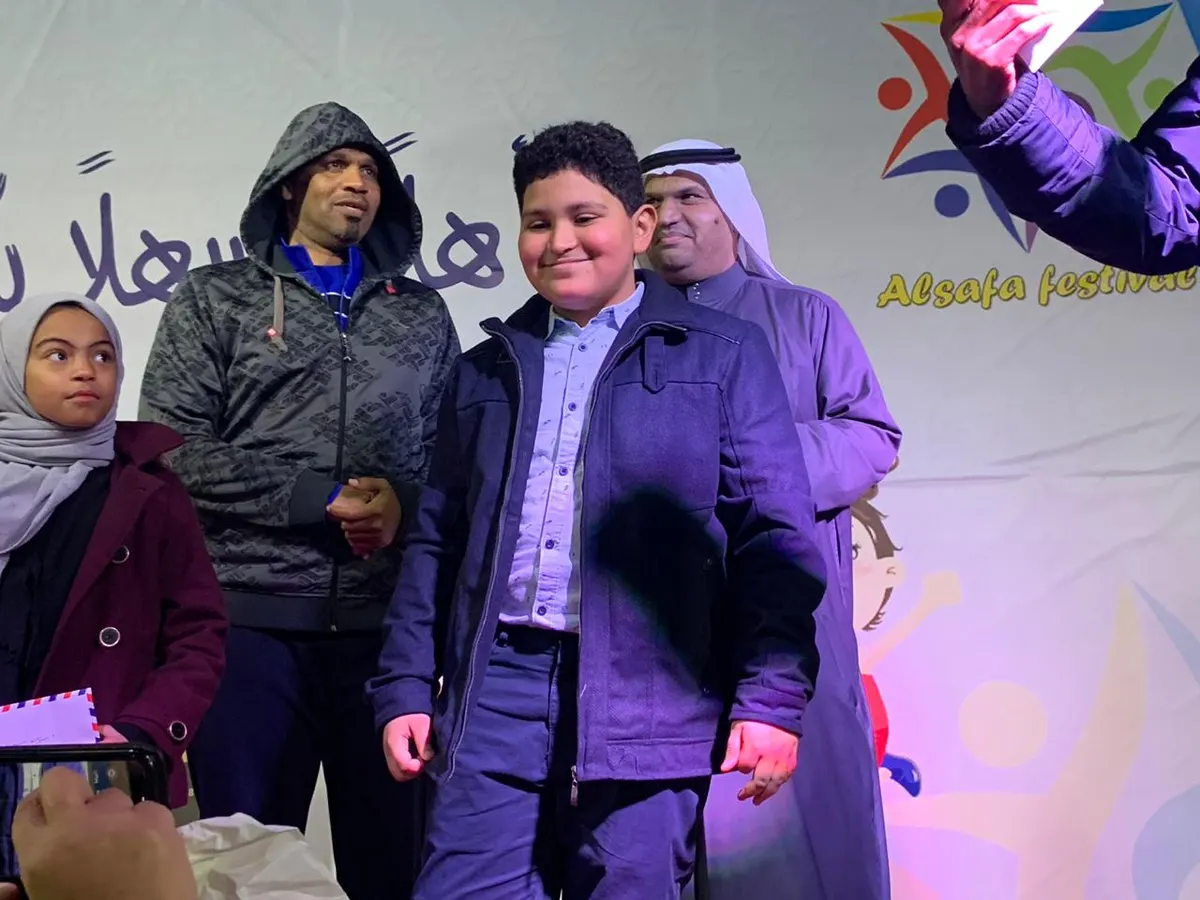 هادي آل رهين يتفوق على 4 فتيات ويخطف جائزة “شاعر العروبة”