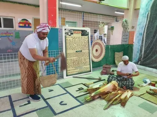 في ابتدائية اليرموك.. توقّفت الدراسة.. وحضر “الفتيت” و “الهريس” و “الجدَبْ”