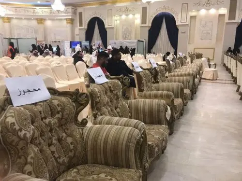 في الليلة الأولى.. مقاعد “محجوزة” للغائبين عن ملتقى “نماء وتنمية”