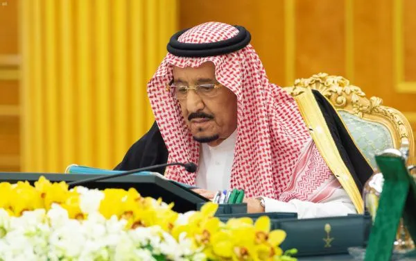 مجلس الوزراء يُناقش “كورونا” ويشيد بالإجراءات الاحترازية والاستباقية