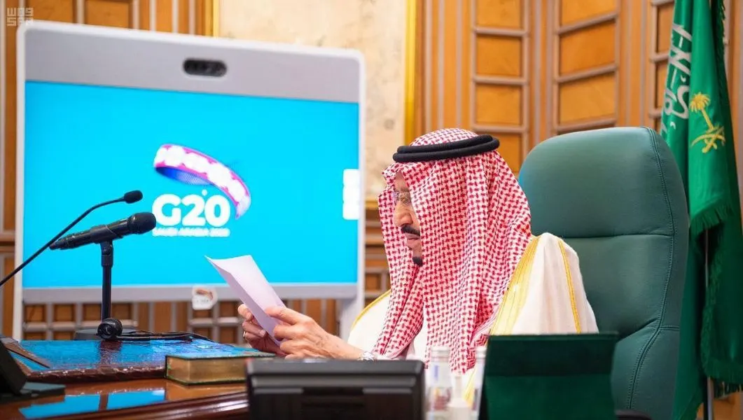 خادم الحرمين لقادة مجموعة الـ20: ادعموا جهود الدول في مكافحة جائحة كورونا