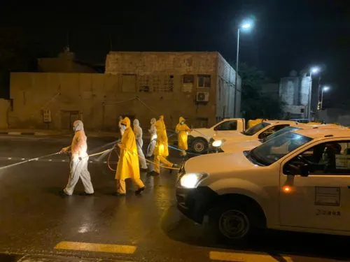 [فيديو] تاروت تلتزم منع التجوّل.. والبلدية تُطهر شوارعها
