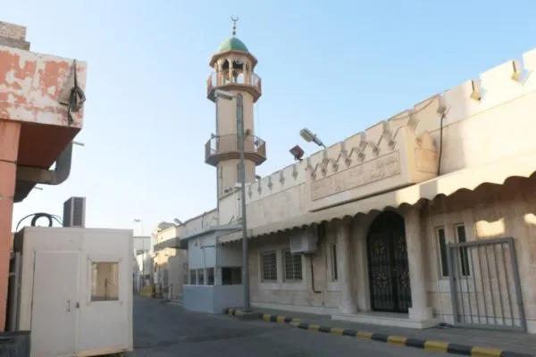 [مساجد] 3 أسماء توثّق تاريخ مسجد واحد في خَصَاب” سيهات