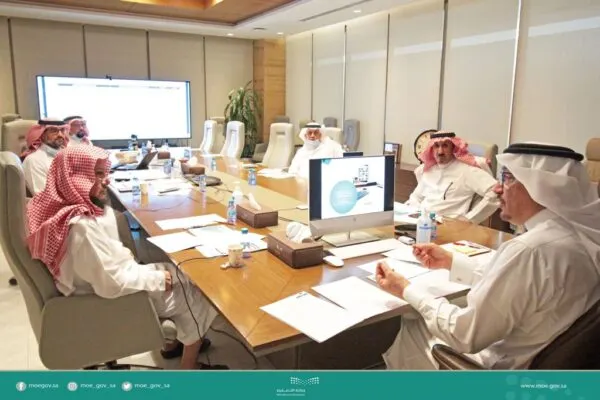 “التعليم” تضع تعزيز الابتكار وتحقيق المهارات ضمن أهم أهداف تطوير المناهج