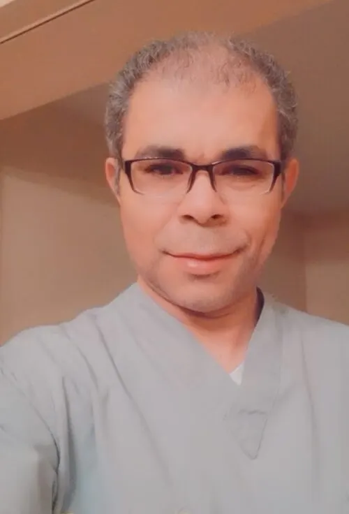 الدكتور الزاهر يقدم خلاصة تجربته في مكافحة “كورونا” خلال 60 ثانية: كيف نعود بحذر؟
