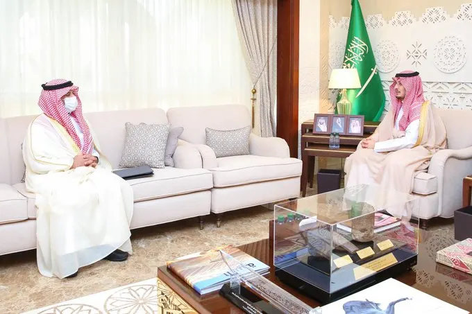 نائب أمير الشرقية لـ”رئيس الهيئة الملكية”: اعملوا على المشاريع الصناعية ذات القيمة المضافة