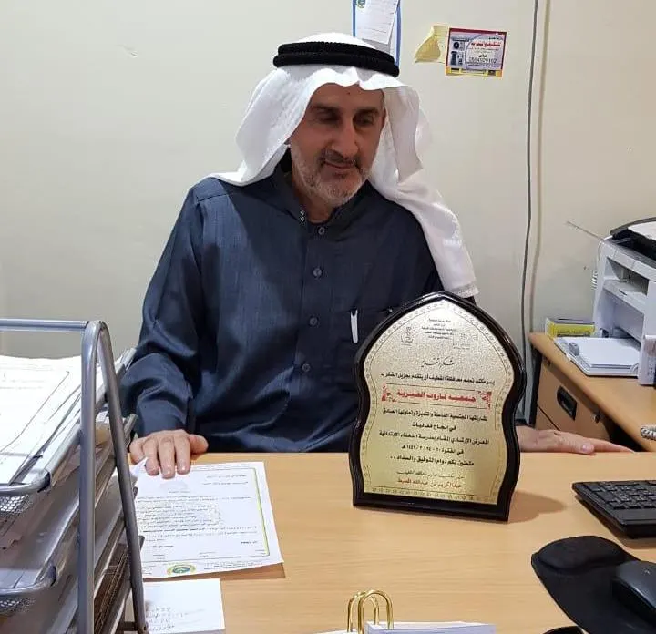 بعد 10 سنوات.. شابٌّ يُعيد مساعدة زواج لخيرية تاروت لتحويلها إلى عريس آخر