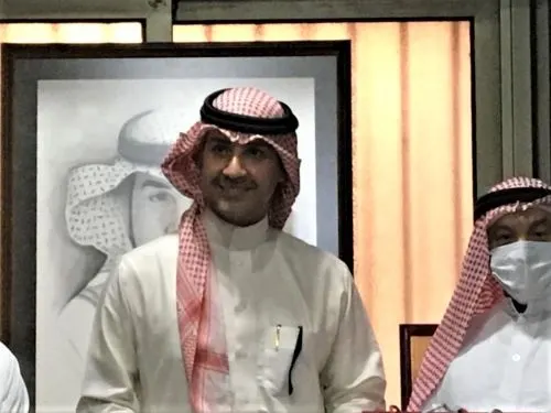 الإعلامي محمد الحمادي: أنا شاعر قبل كلّ شيء.. ولكنني ملول وكسول