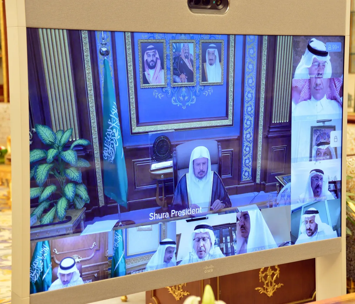 “الشورى” يناقش مشروعاً لتعديل نظام المؤسسات الصحافية وإضافة مادة لـ”المرور”