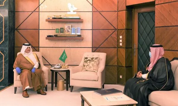 أمير الشرقية لمدير فرع وزارة النقل بالمنطقة: كثفوا الرقابة لضبط المخالفات