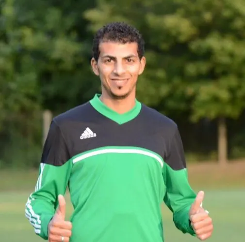 ثلاثي قطيفي يشارك في دورة الحكام الدولية للقدم