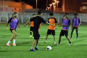 دوري الثانية للقدم: الصفا يبحث عن البقاء مع الشعلة.. والساحل لتأكيد الوصافة يستضيف السد