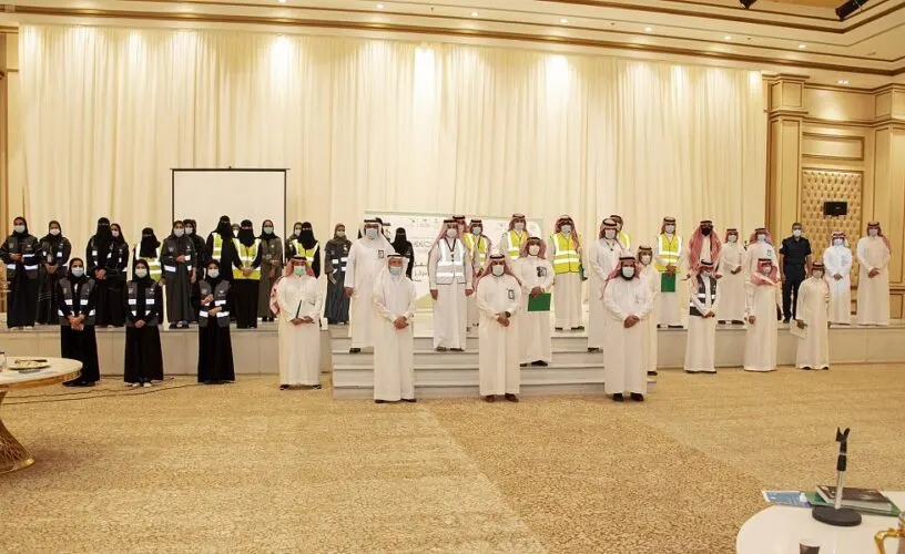 أمير الشرقية يكرم المتطوعين في مواجهة “كورونا”.. و258 ألفاً يساندون “صحة المنطقة”