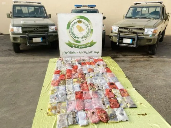 إحباط تهريب 107 كيلوغرامات من الحشيش في تجويف مركبة