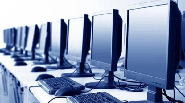 “جمعية سيهات”: نحتاج 700 ألف لشراء 350 حاسب لأبناء المستفيدين