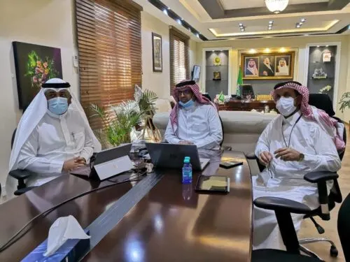 “تعليم القطيف” يناقش مستجدات “مدرستي” بعد الأسبوع الخامس
