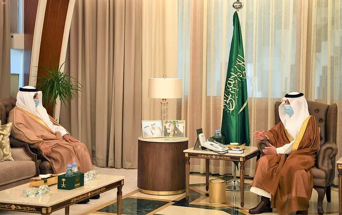 أمير الشرقية: مراجعة التشريعات يحول المملكة نقطة ربط بين العالم