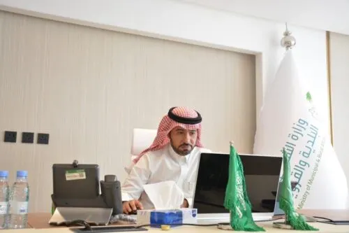 “الشؤون البلدية” تعتمد لائحة جديدة لـ 3 أنشطة حيوية