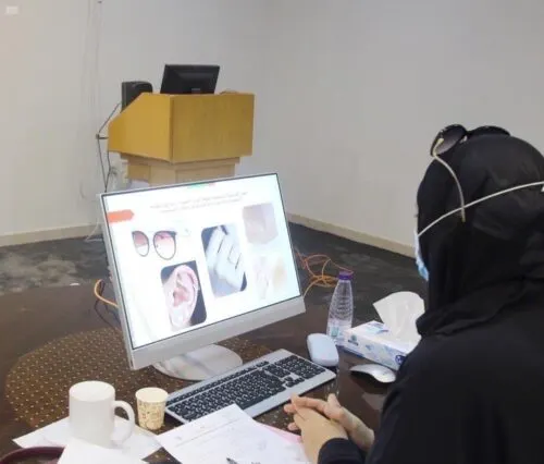 الأمير فيصل بن فرحان أكد تجاوز هدف زيادة نسبة مشاركة المرأة بسوق العمل وزير الخارجية من “عاصمة المرأة العربية”: طريقنا لتمكين السعوديات طويل والتحديات كبيرة