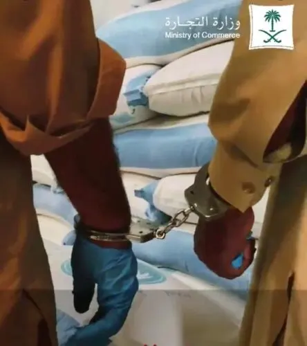 “تيك توك” فضحهما.. جافيد ورقية استغلا “كورونا” للغش في الدقيق