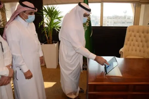“أمانة بلا ورق” أمين الشرقية يدشن خدمتي المباني الآيلة للسقوط والترقيات إلكترونياً