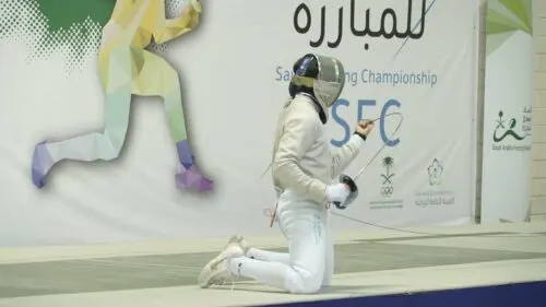 سيفا “الإيبيه والسابر” يمنحان “هدى تاروت” ذهباً