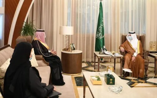 أمير الشرقية يدعو “حقوق الإنسان” إلى فتح قنوات مع المجتمع